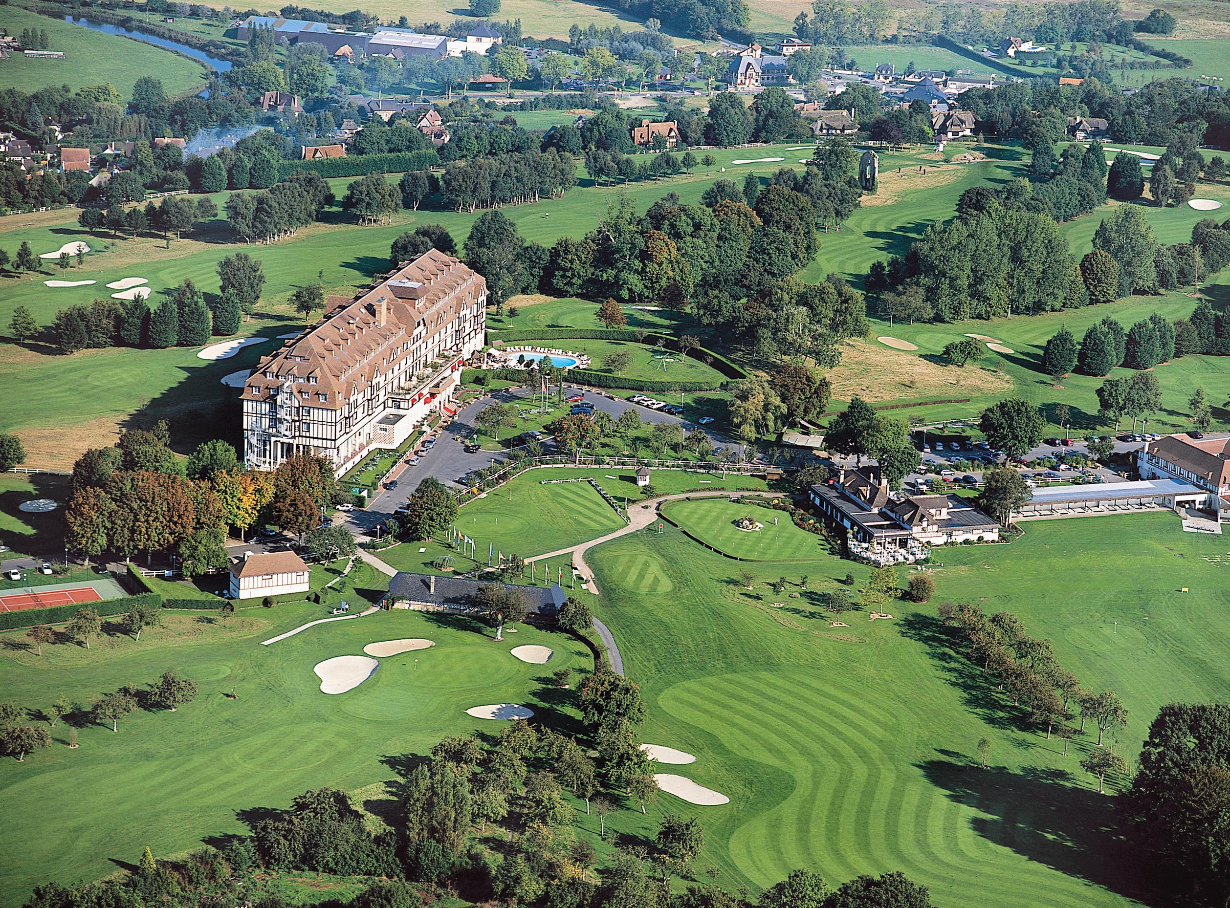 Barriere L'hotel Du Golf Hotel 4*