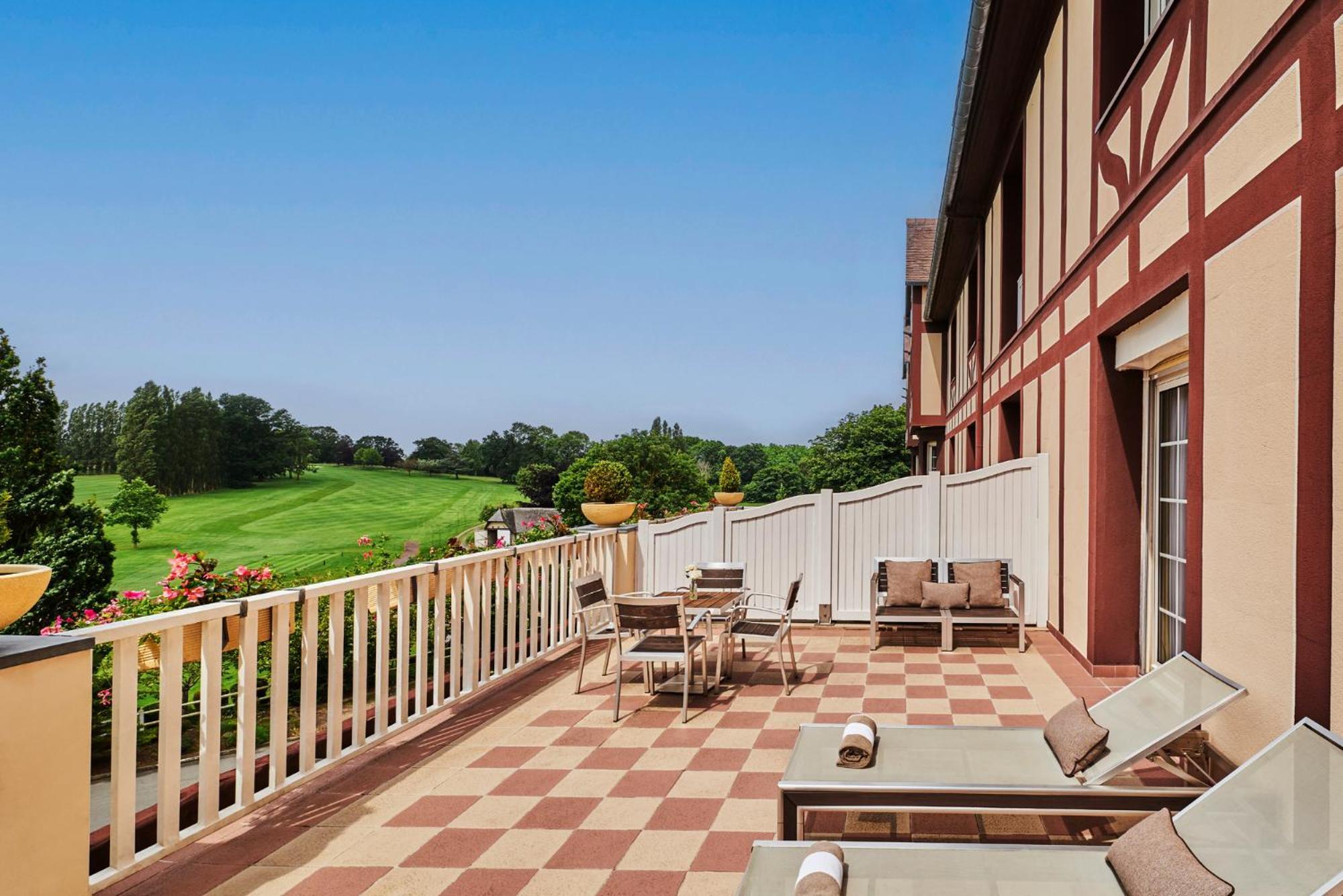 Barriere L'hotel Du Golf