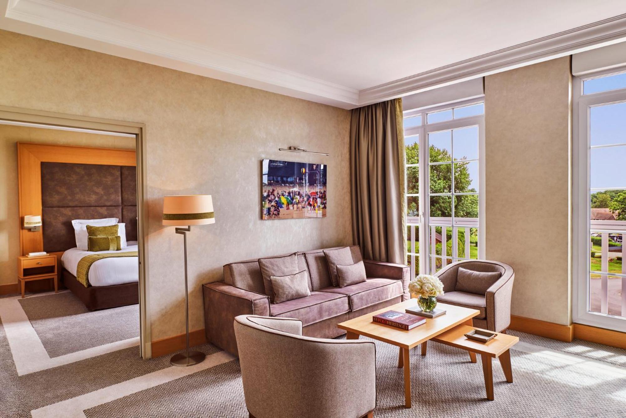 Barriere L'hotel Du Golf 4*